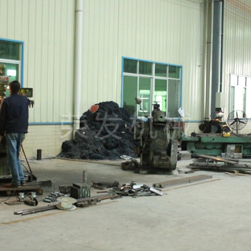 Production Equipment-开平市荣发机械有限公司-CNC Milling Machine