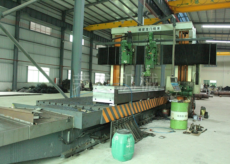 6mX2.5m数控龙门铣床.jpg